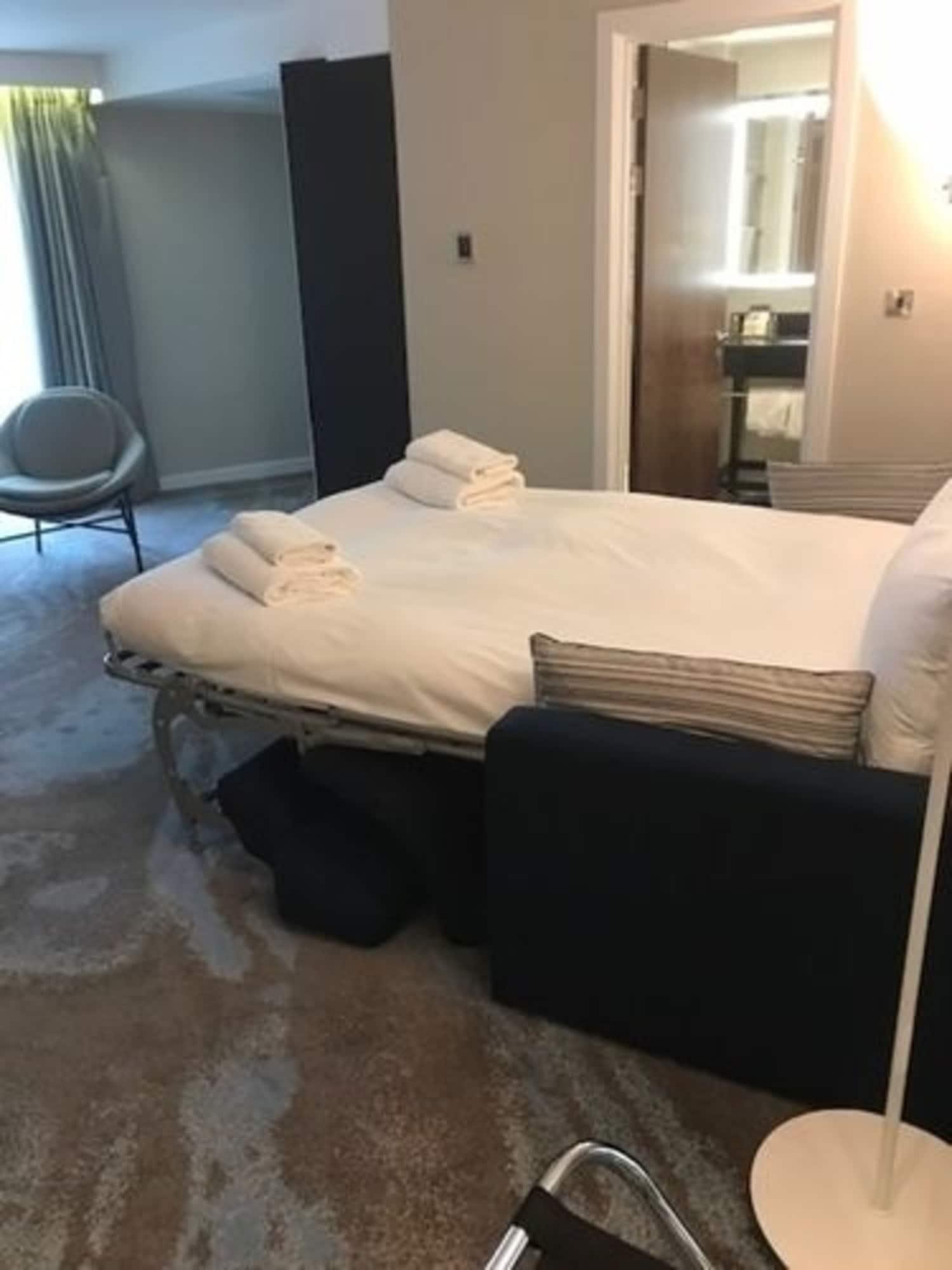 Doubletree By Hilton Chester Eksteriør bilde