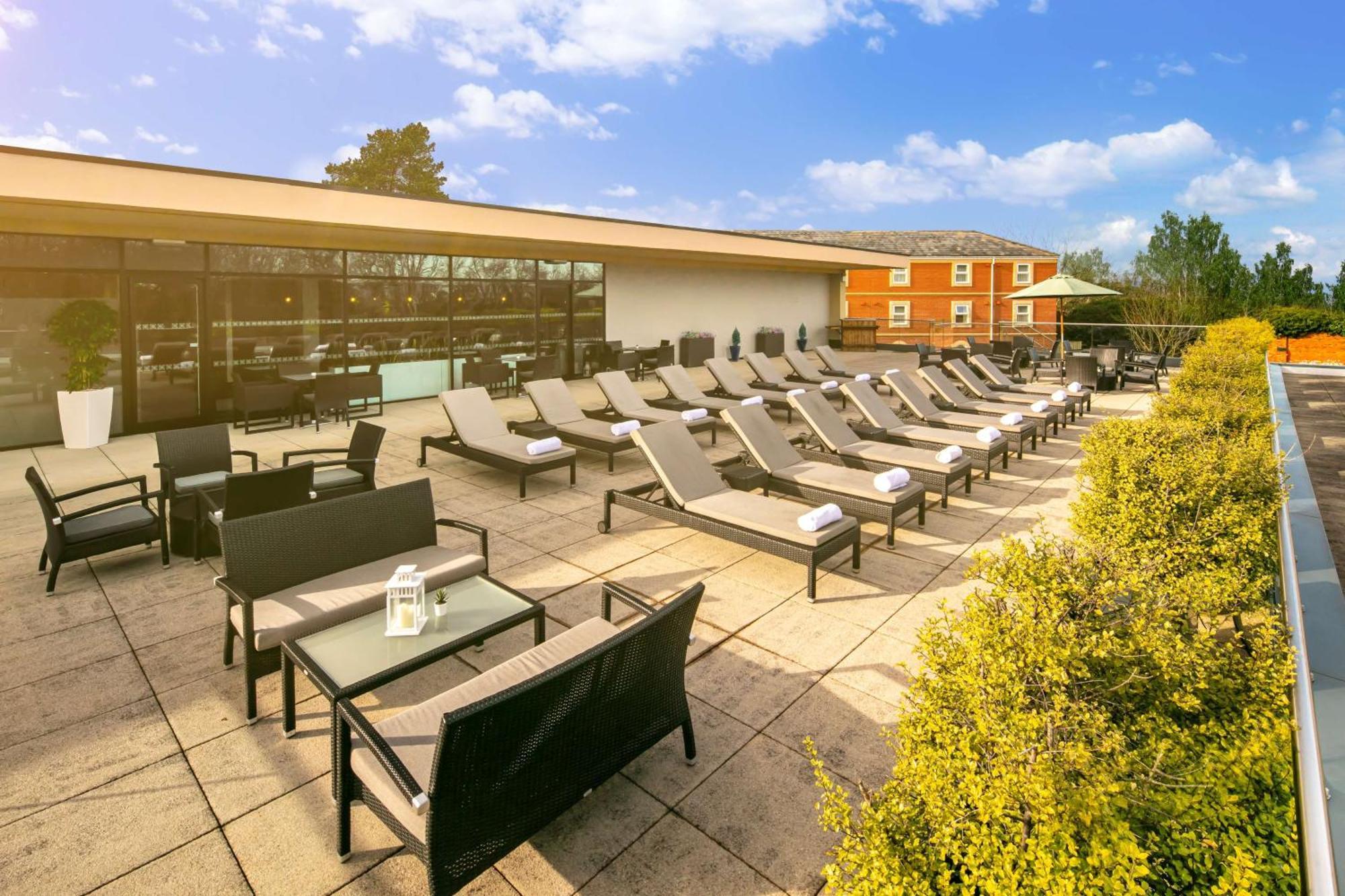 Doubletree By Hilton Chester Eksteriør bilde